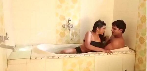  MMS of Indian Girl and Boyfriend Sex in Bathroom